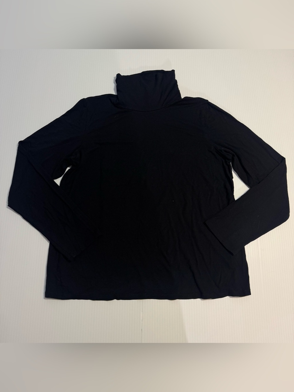 Eileen Fisher Black Jersey Turtleneck Long Sleeve Top Rayon Stretch Medium
